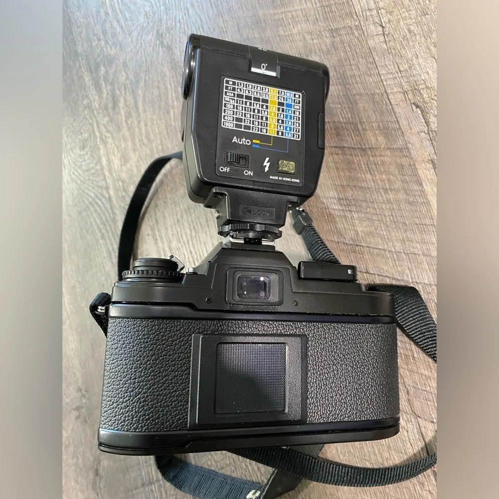 Nikon FG 35mm SLR Film Camera w/Nikon 50mm 1:1.8 Lens